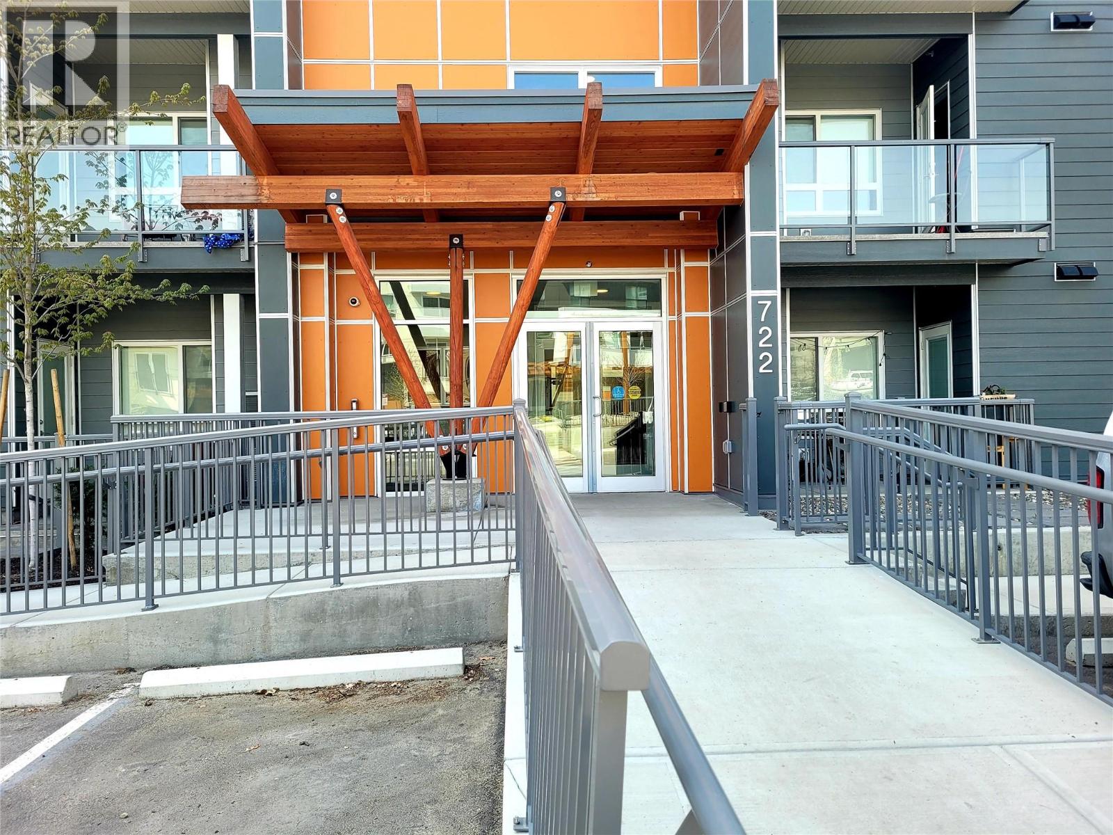 722 Valley Road Unit# 322
