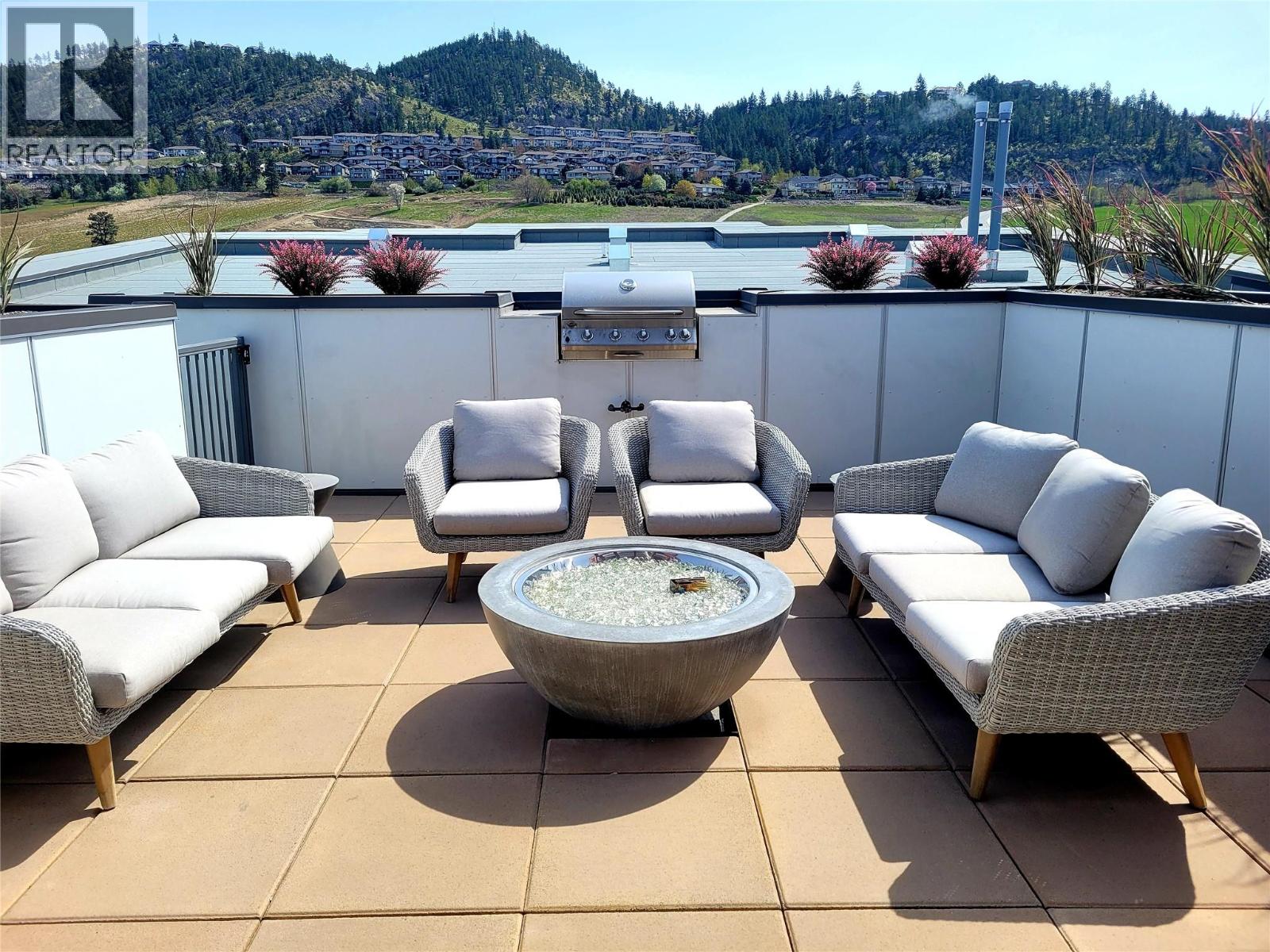 722 Valley Road Unit# 322