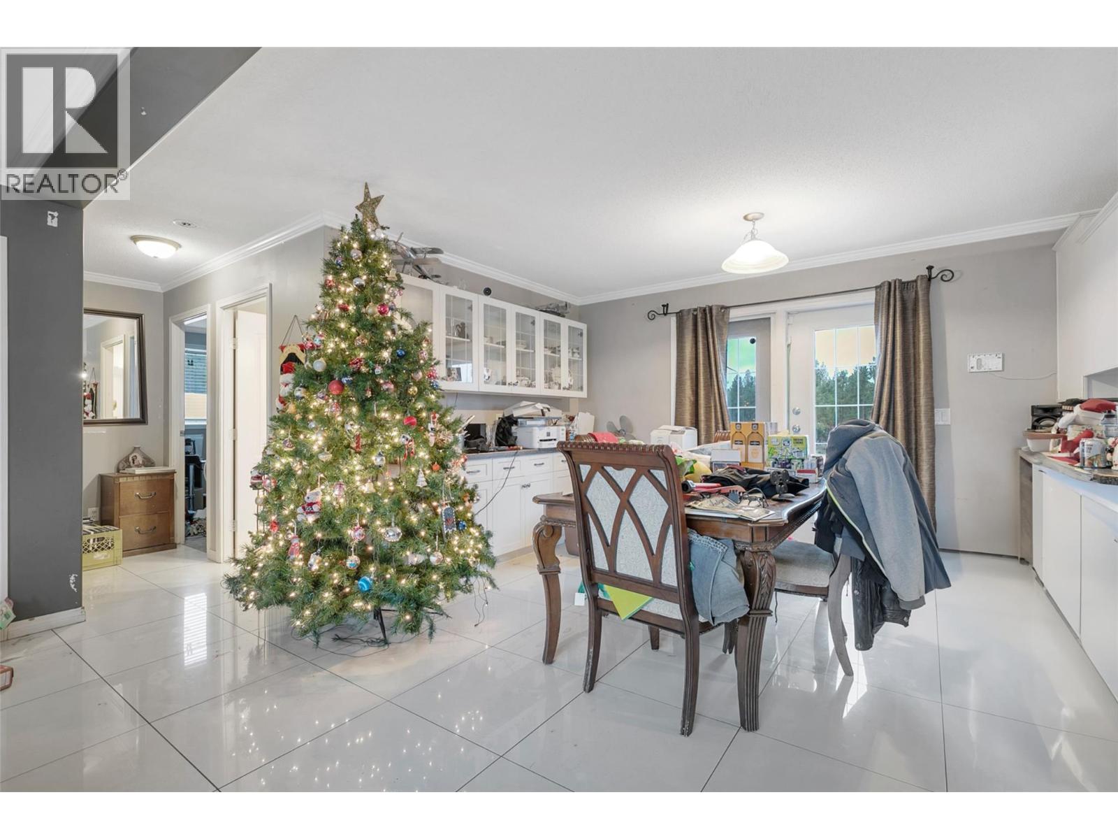 1774 Alec Crescent