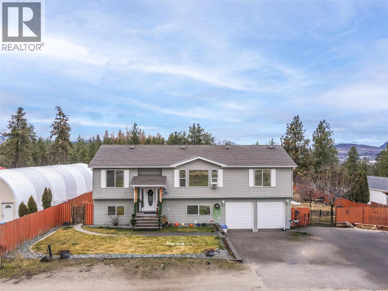 1774 Alec Crescent