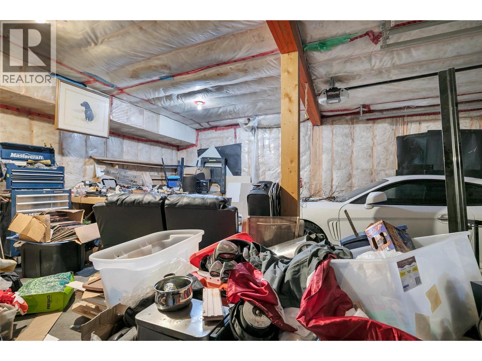 1774 Alec Crescent