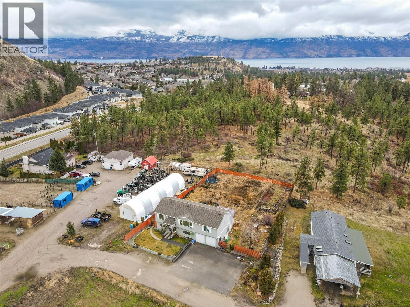 1774 Alec Crescent