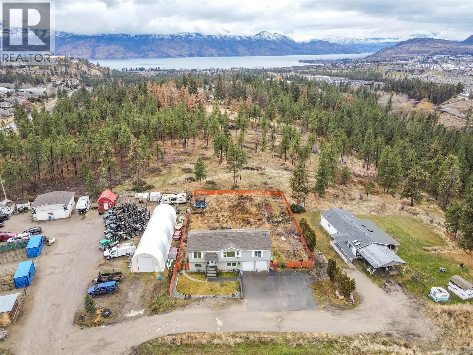 1774 Alec Crescent
