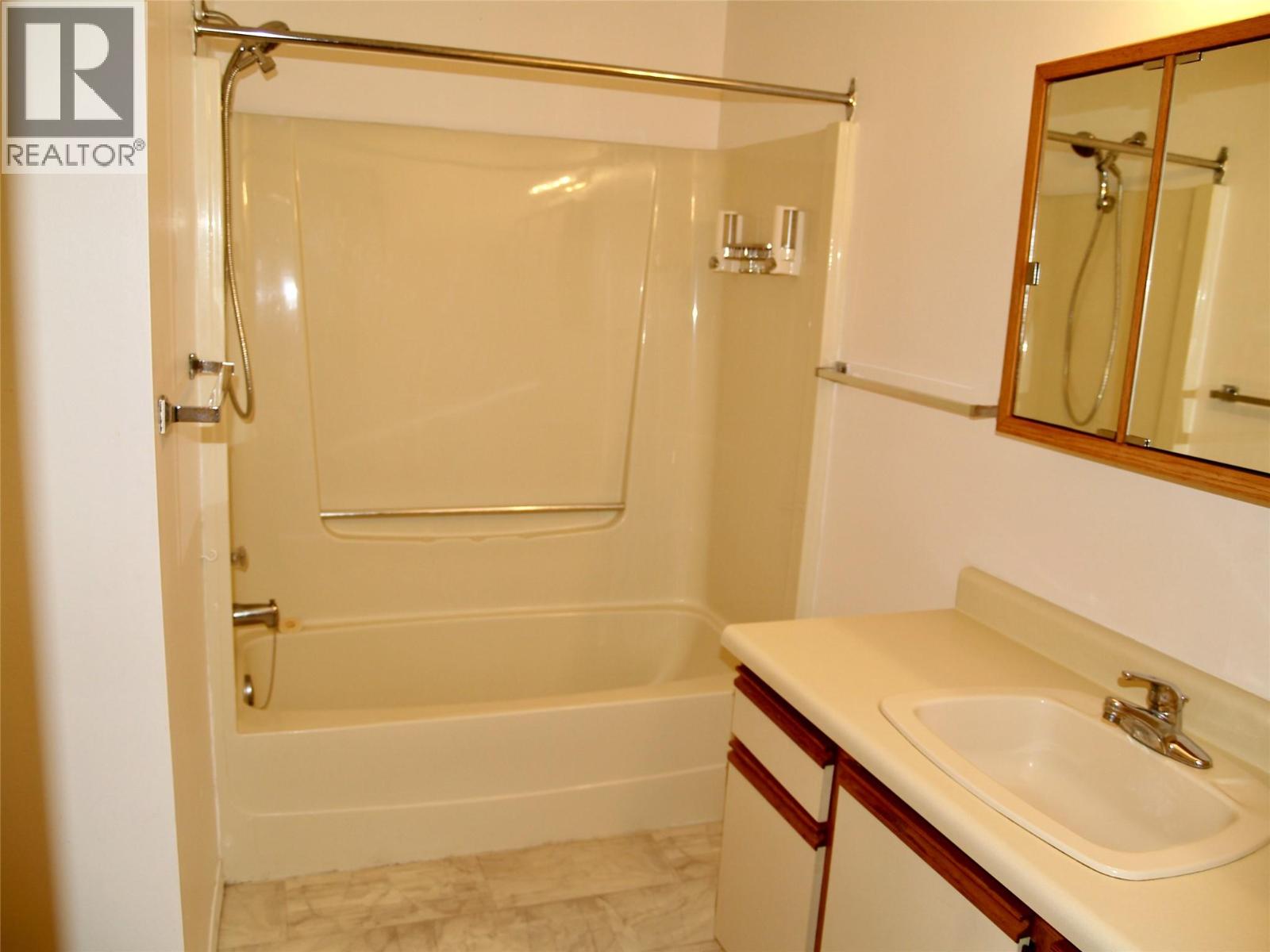 489 Highway 33 W Unit# 121