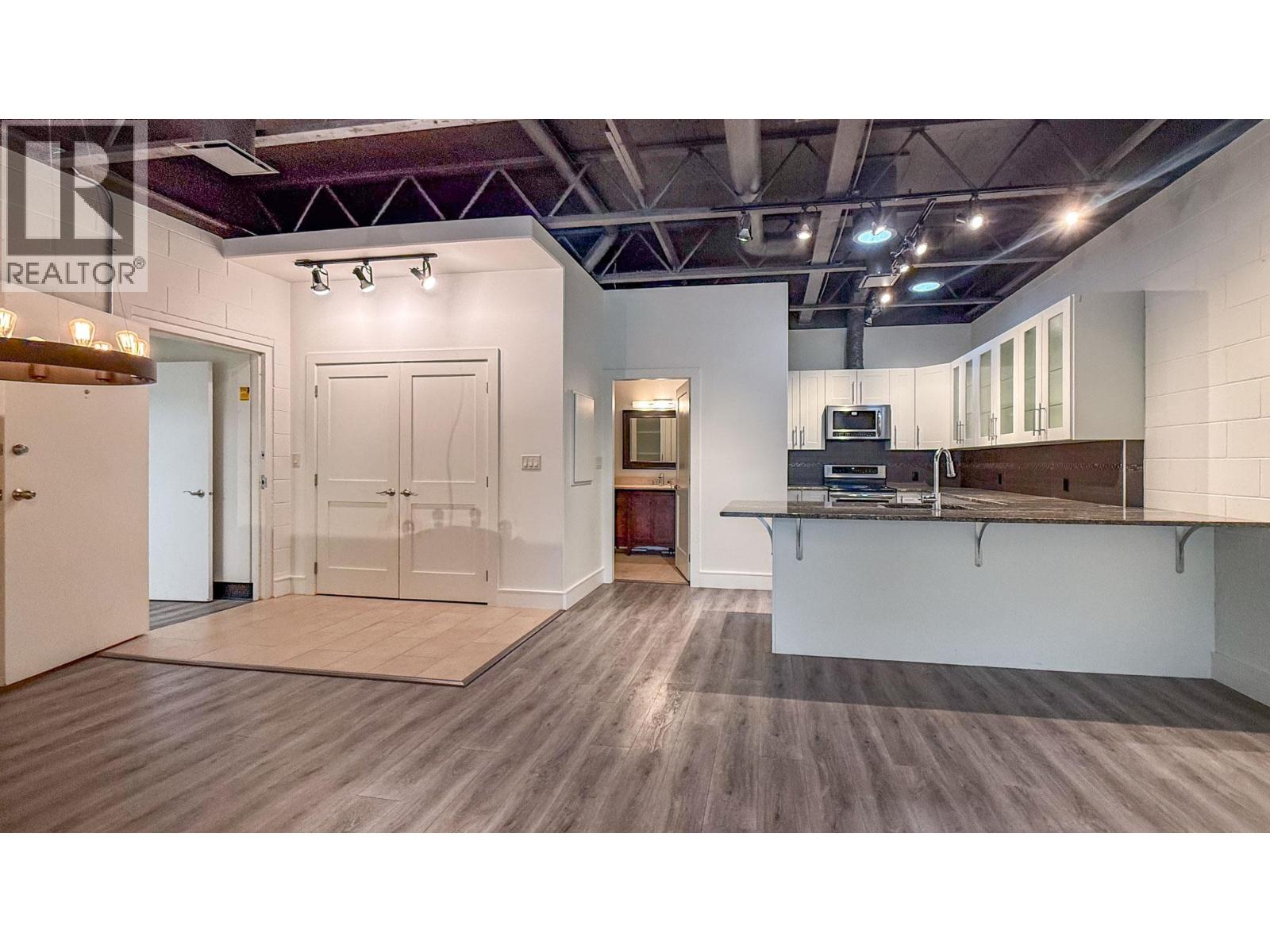 1462 St. Paul Street Unit# 202
