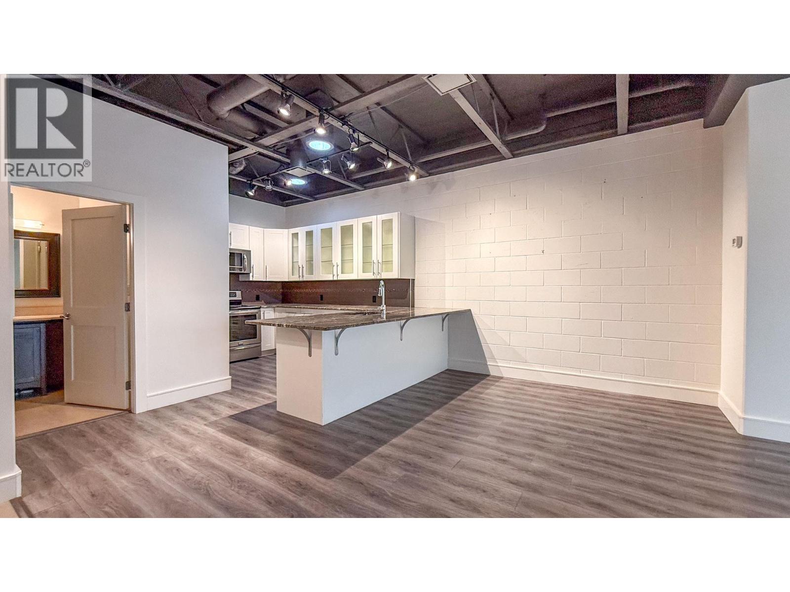 1462 St. Paul Street Unit# 202
