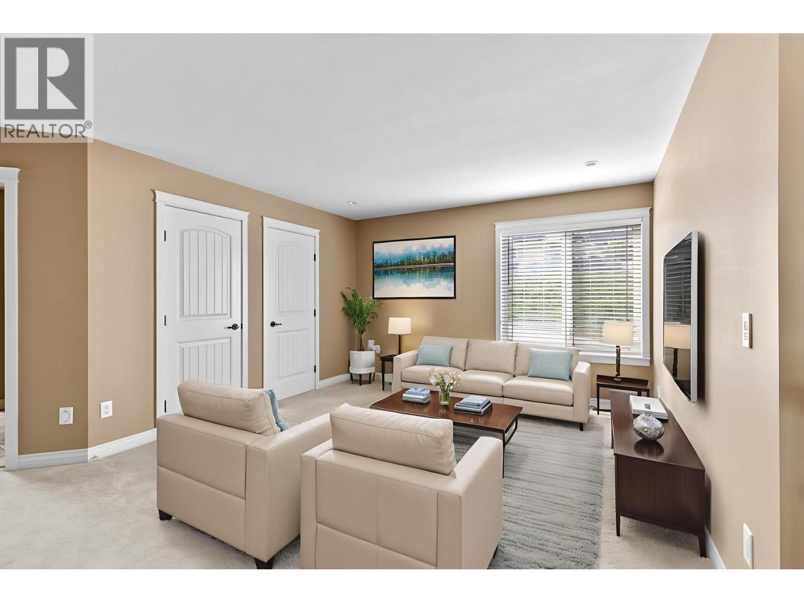 3869 Angus Drive