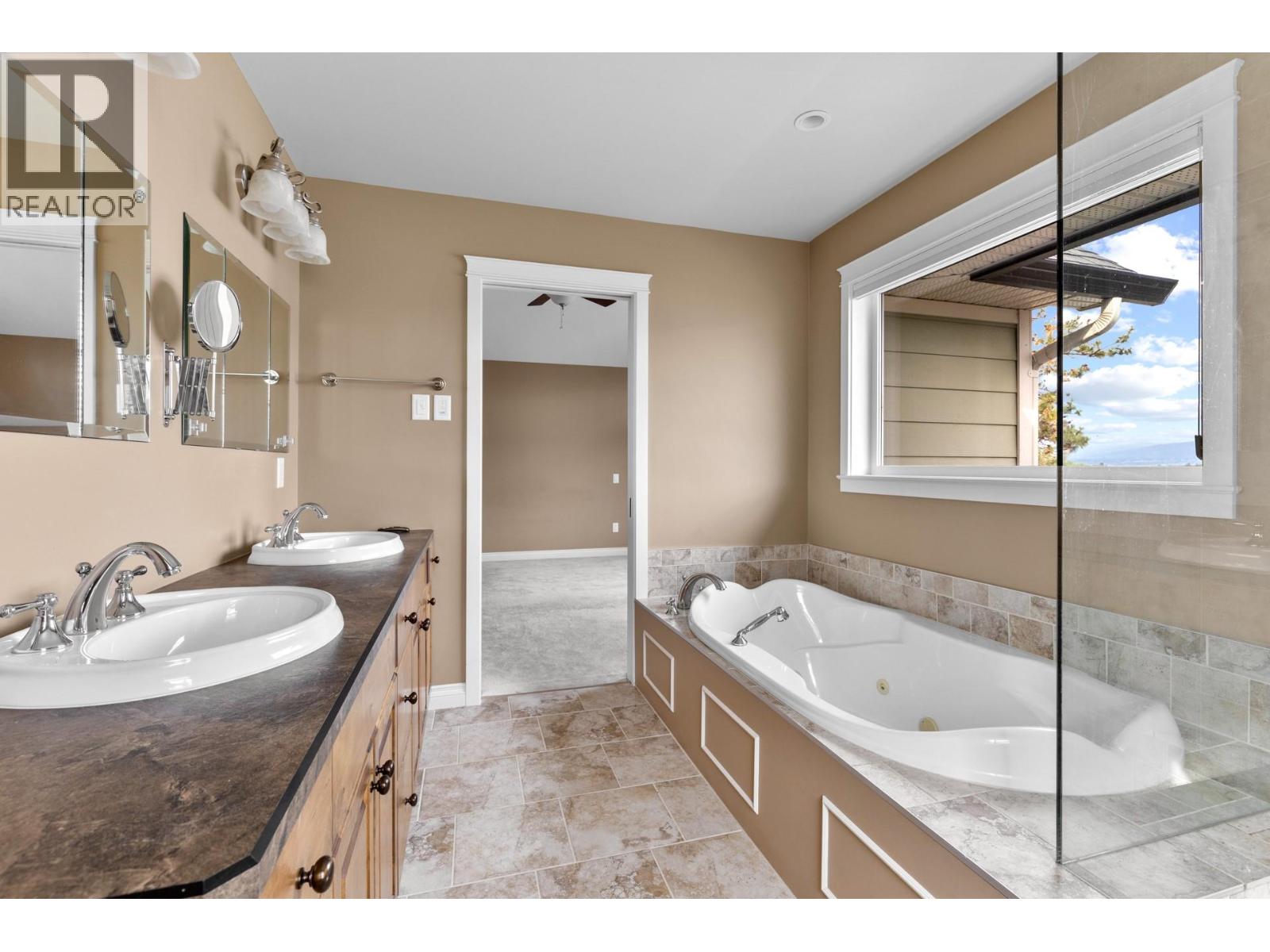 3869 Angus Drive
