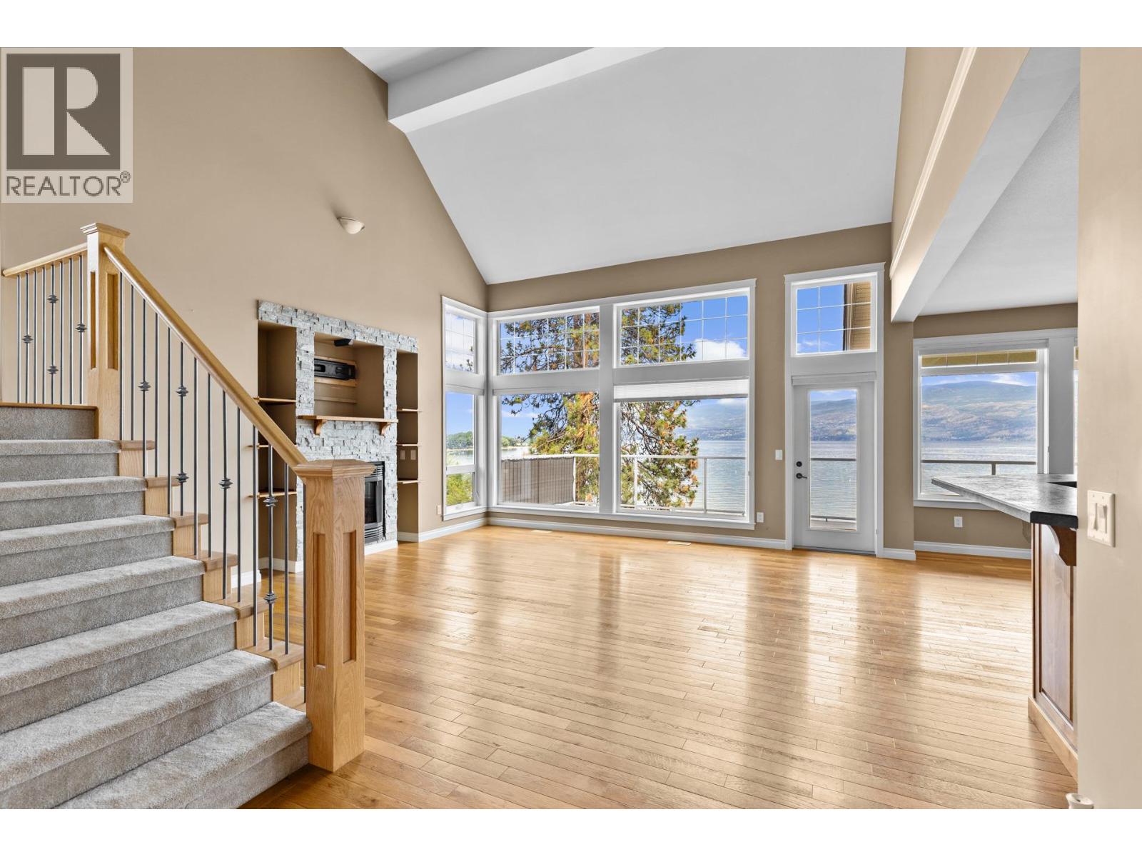 3869 Angus Drive