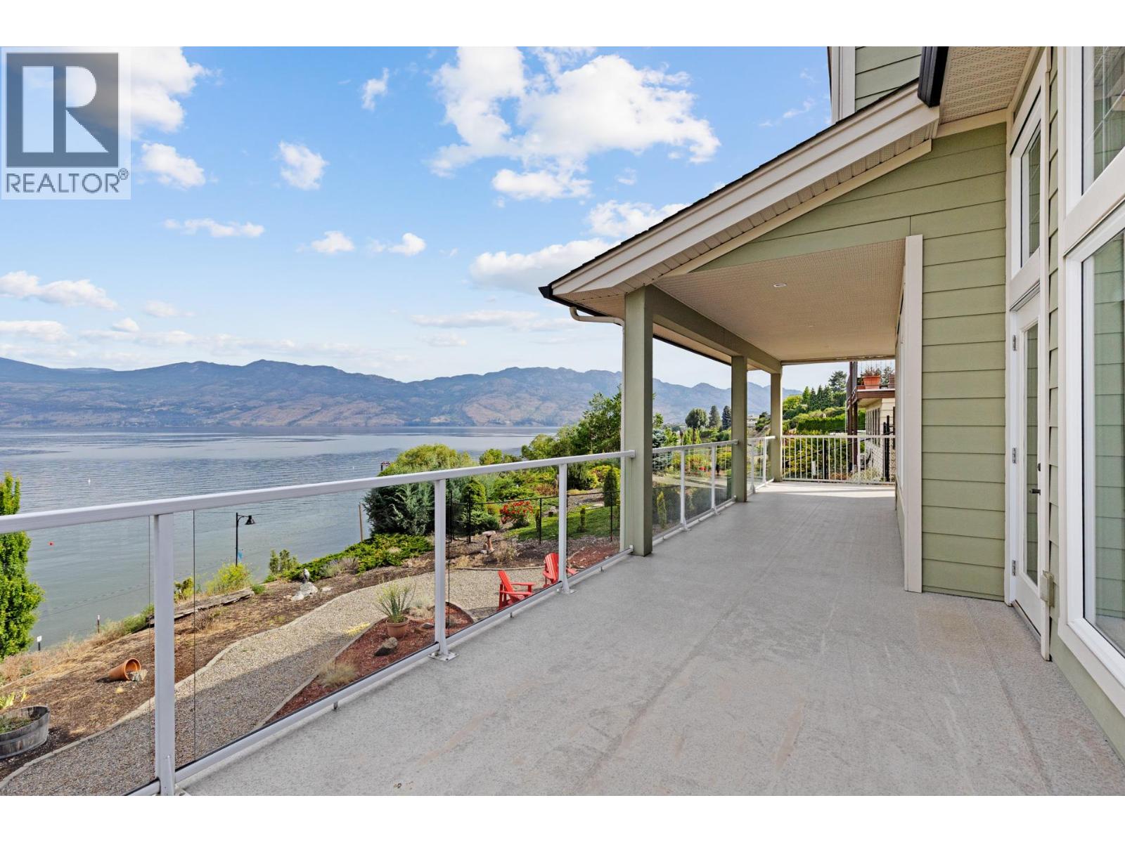 3869 Angus Drive