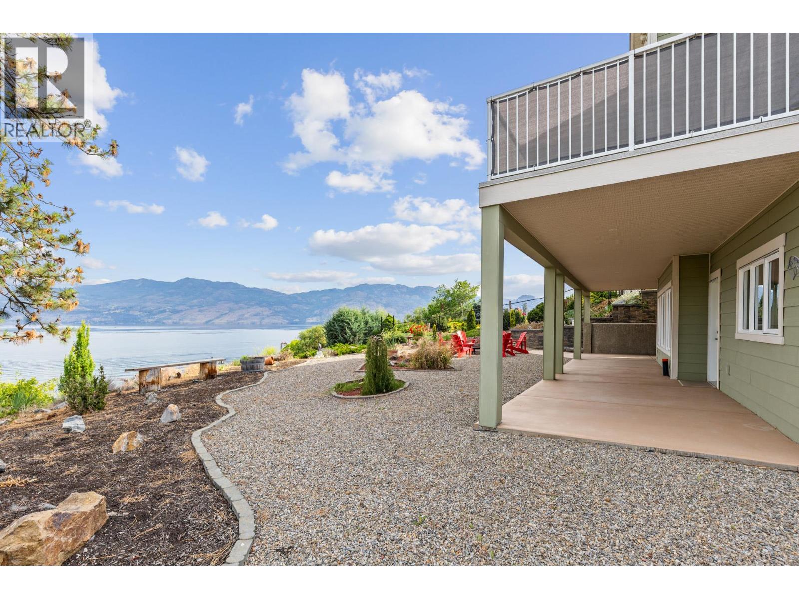 3869 Angus Drive