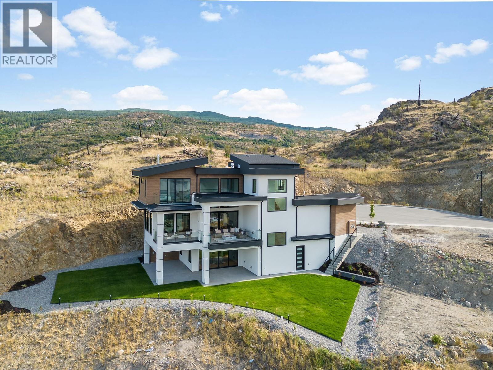 1122 Pearcy Court