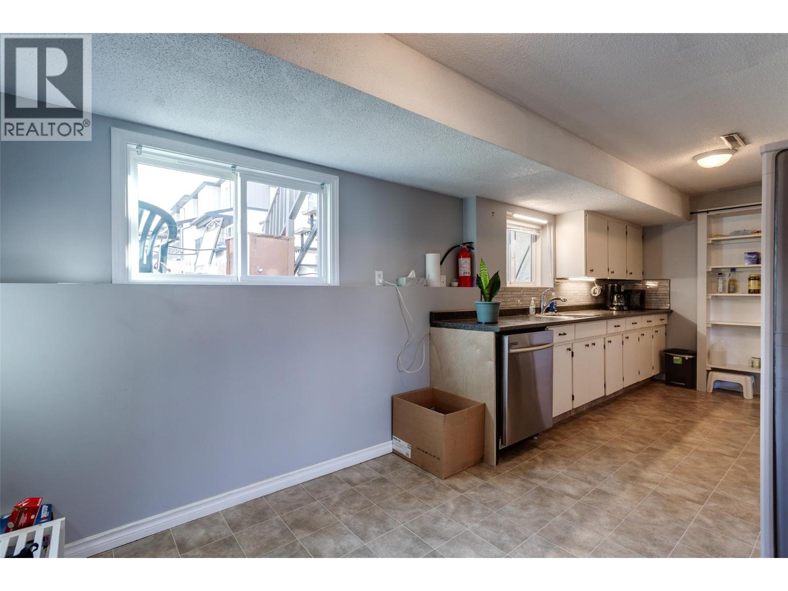 1335 Aldon Road