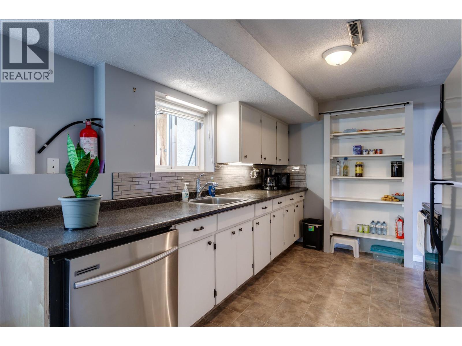 1335 Aldon Road