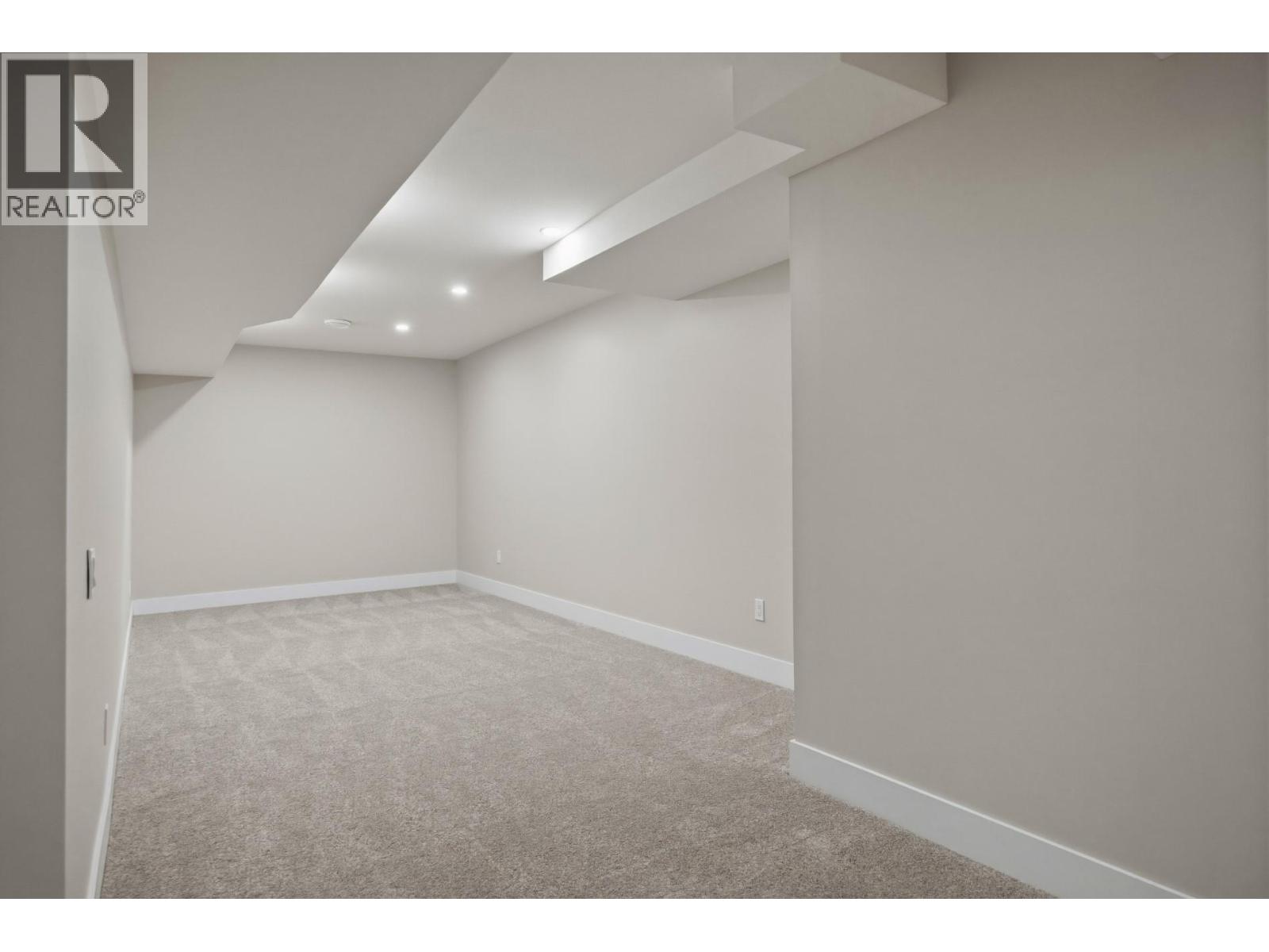 3804 Siringo Lane