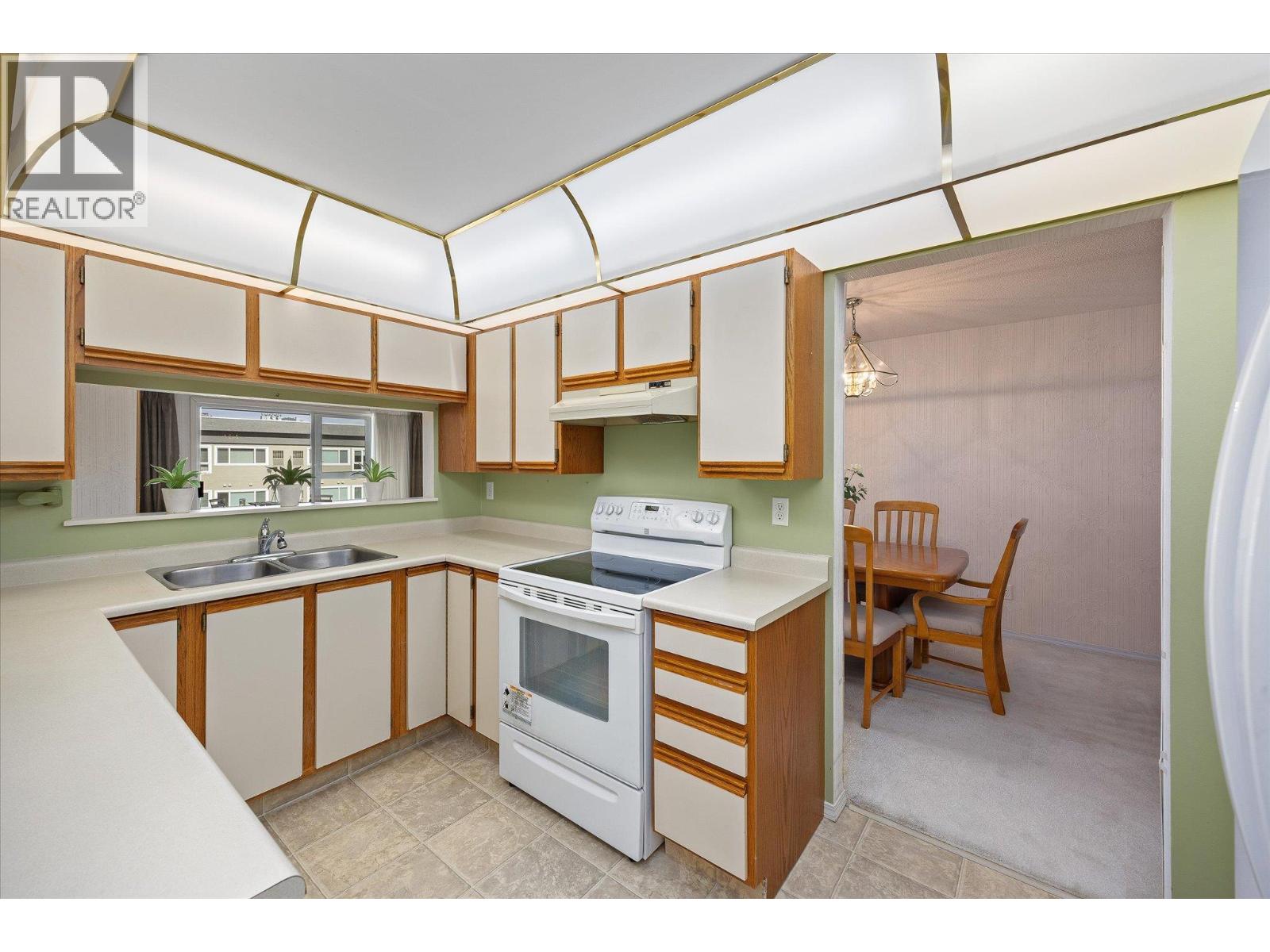 1045 Sutherland Avenue Unit# 306