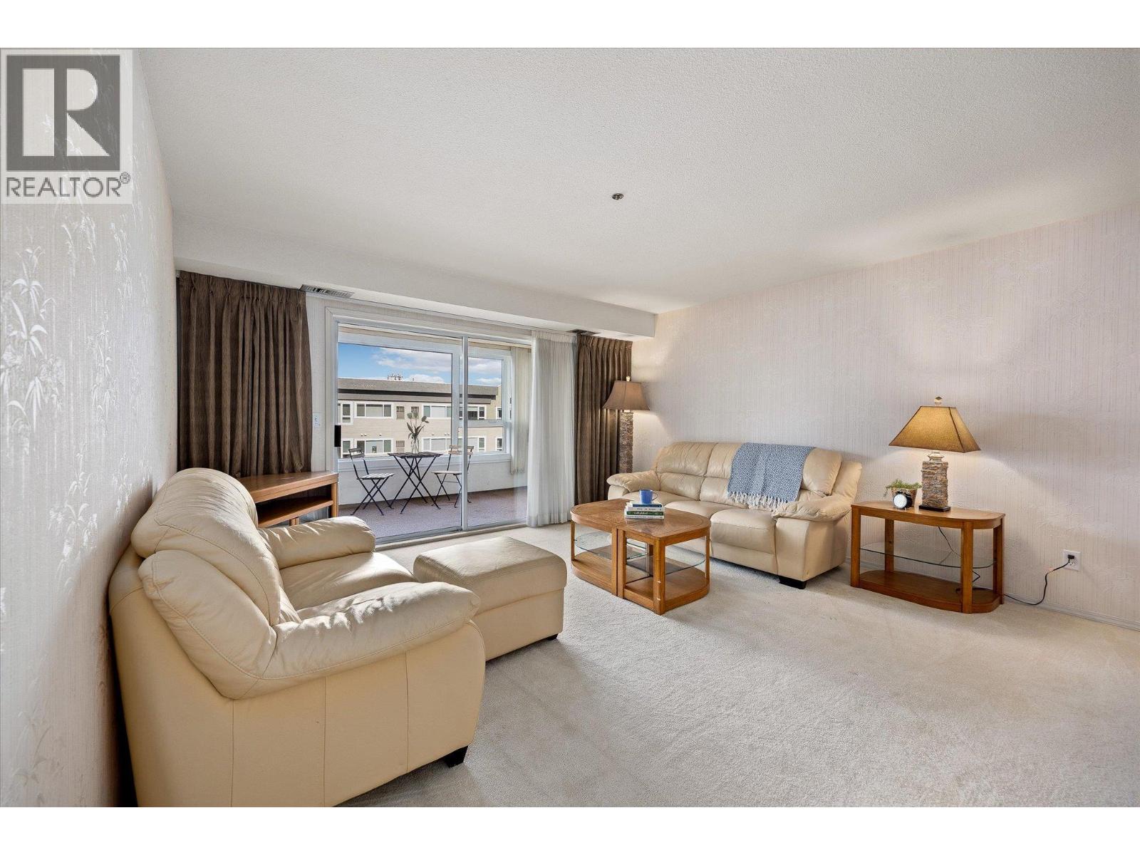 1045 Sutherland Avenue Unit# 306