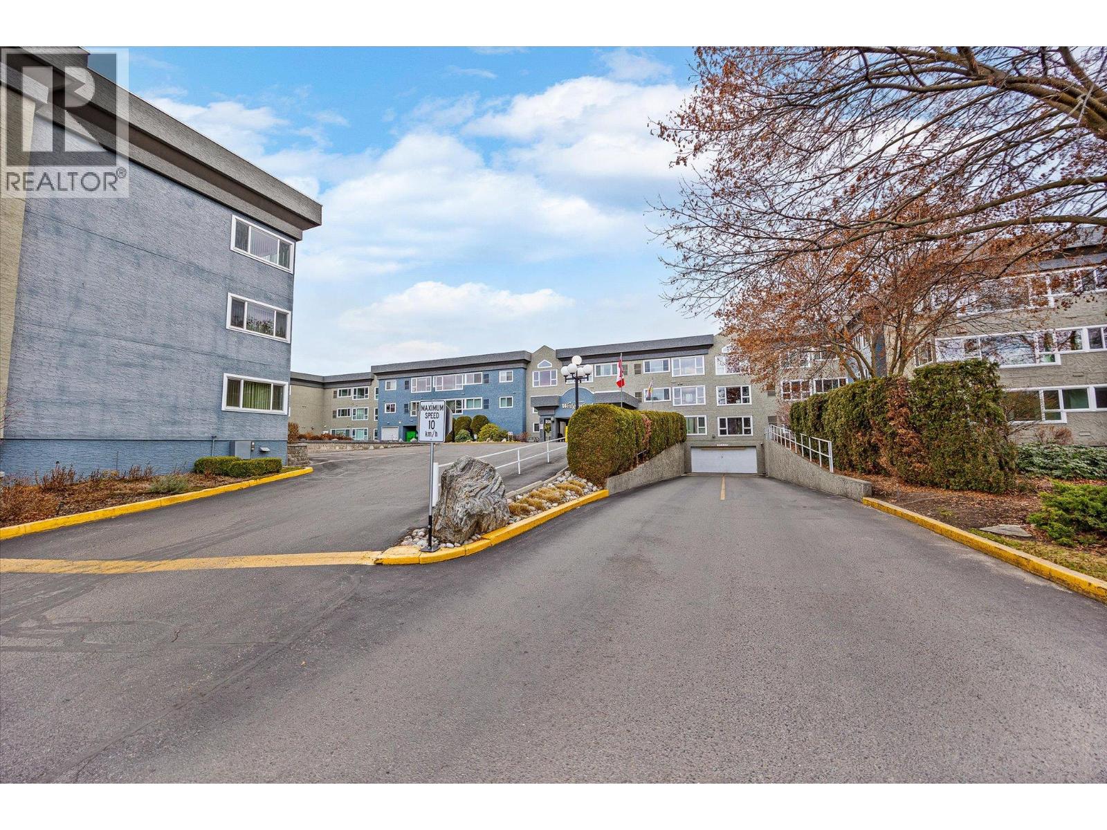 1045 Sutherland Avenue Unit# 306