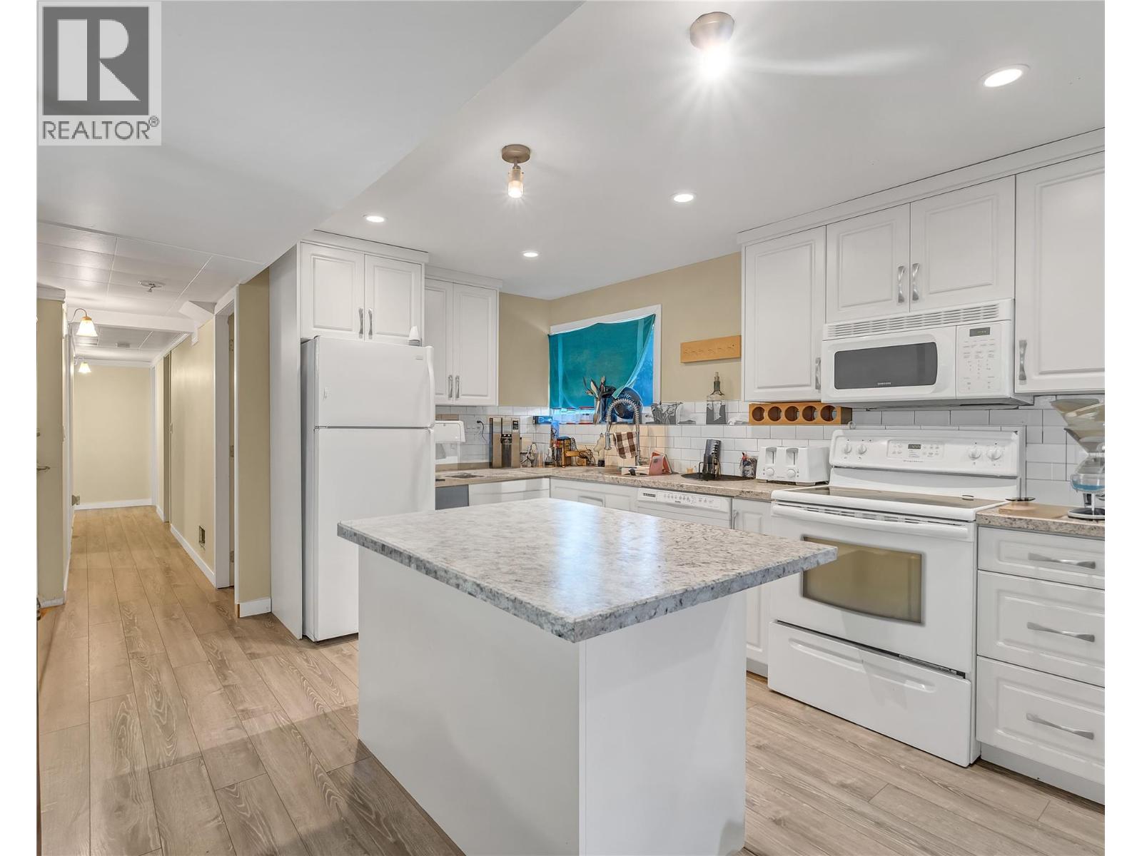 3269 McIver Road W