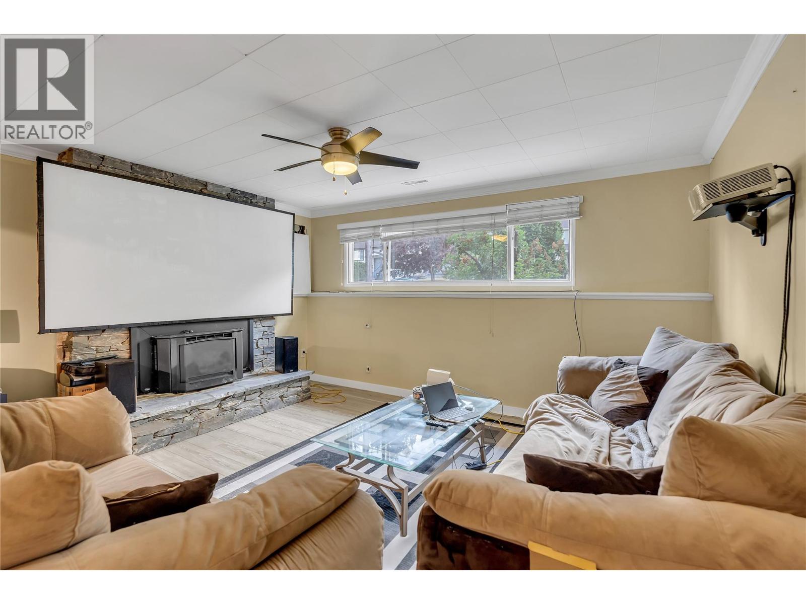 3269 McIver Road W