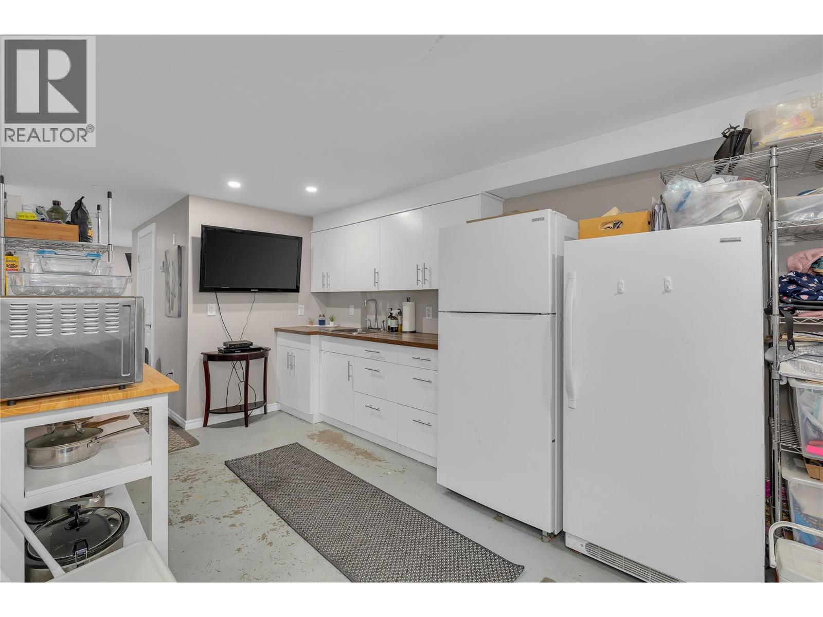500 Lester Road Unit# 6