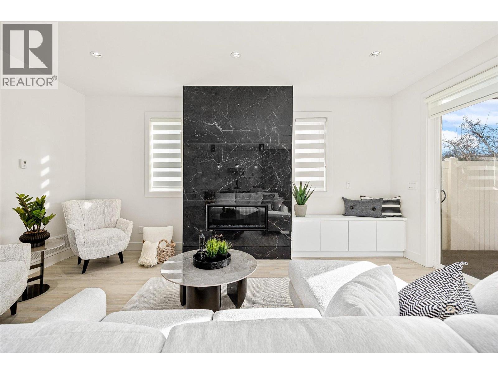840 Grenfell Avenue Unit# 1