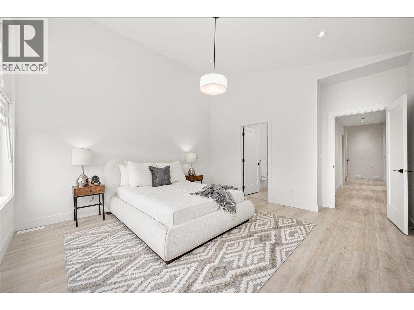 840 Grenfell Avenue Unit# 1