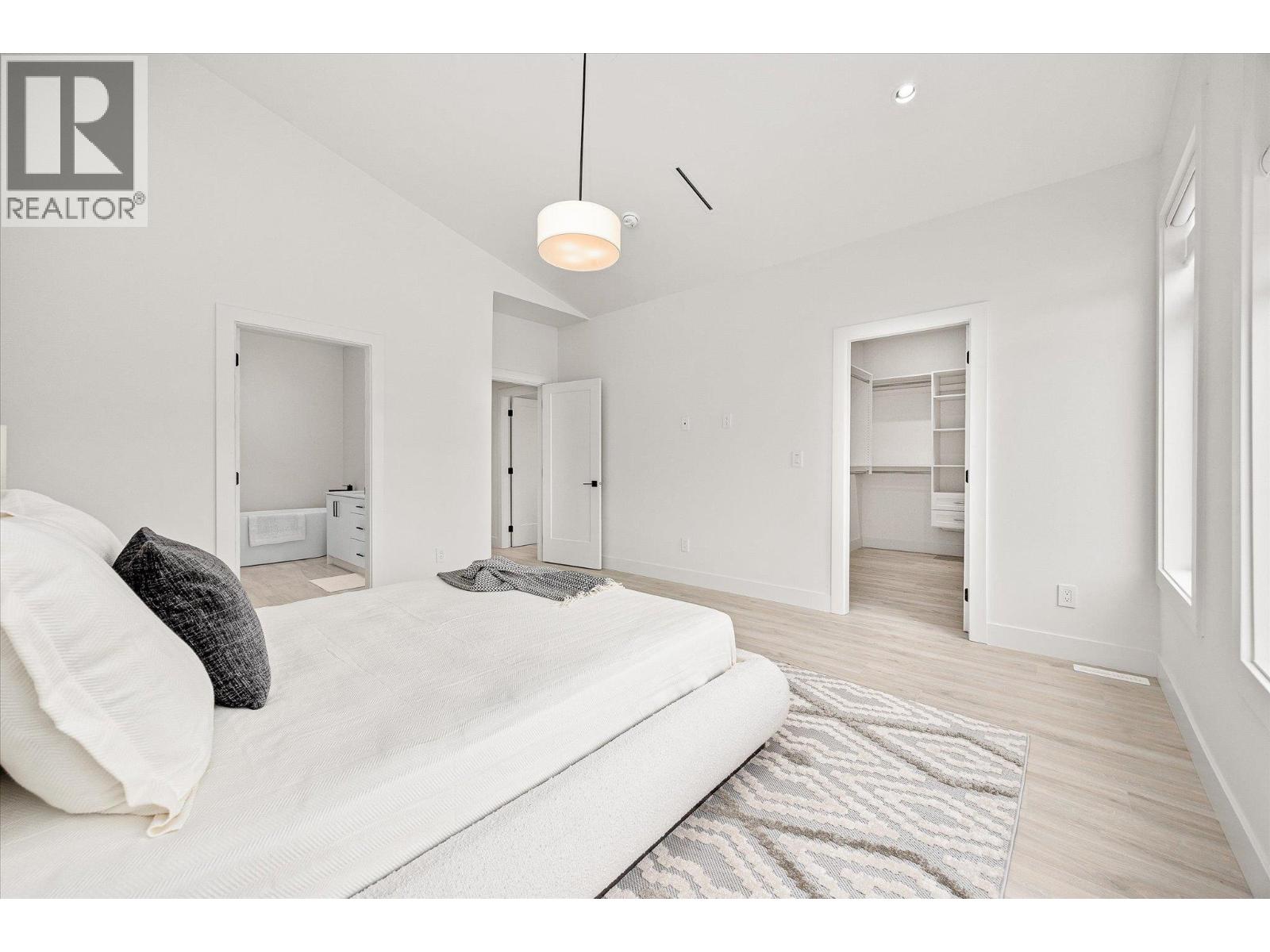 840 Grenfell Avenue Unit# 1