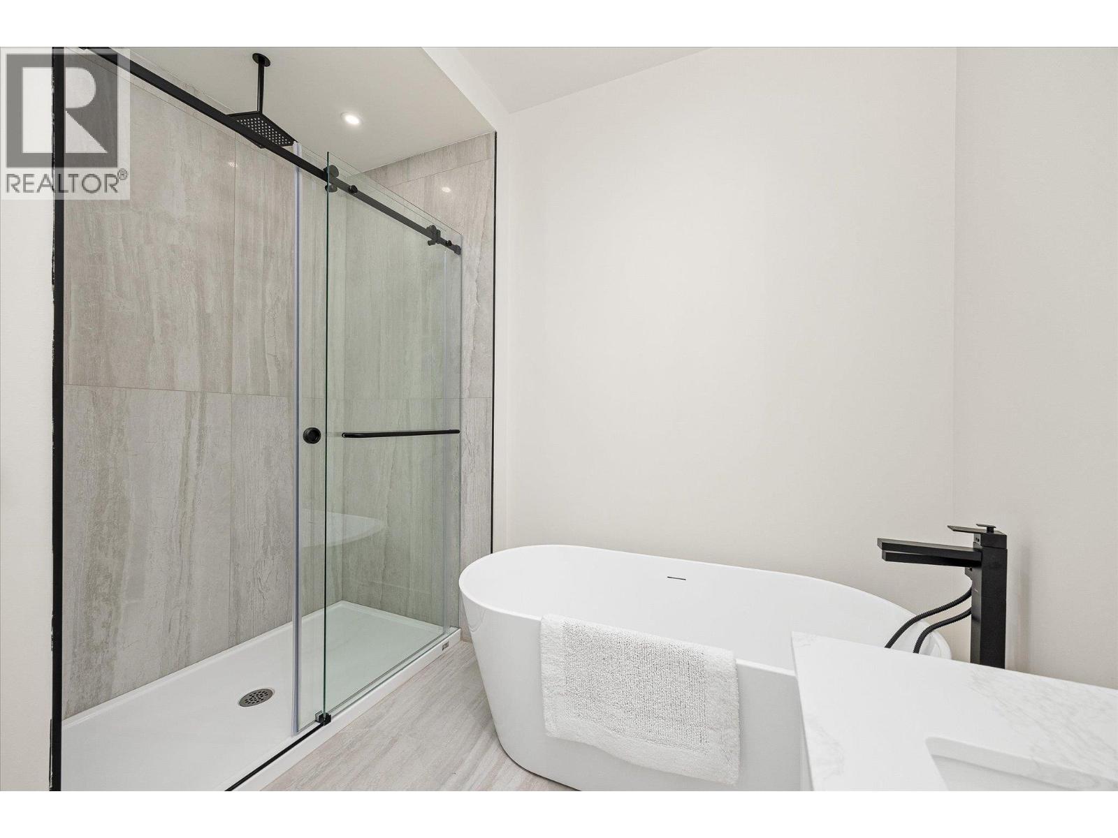 840 Grenfell Avenue Unit# 1