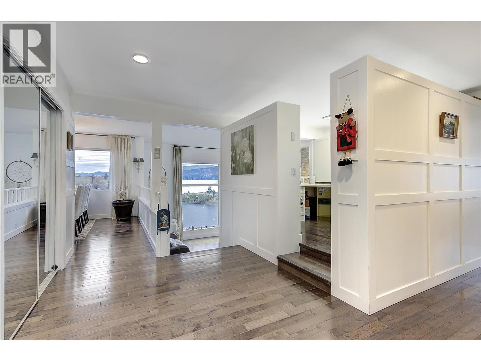 15 Traders Cove Road