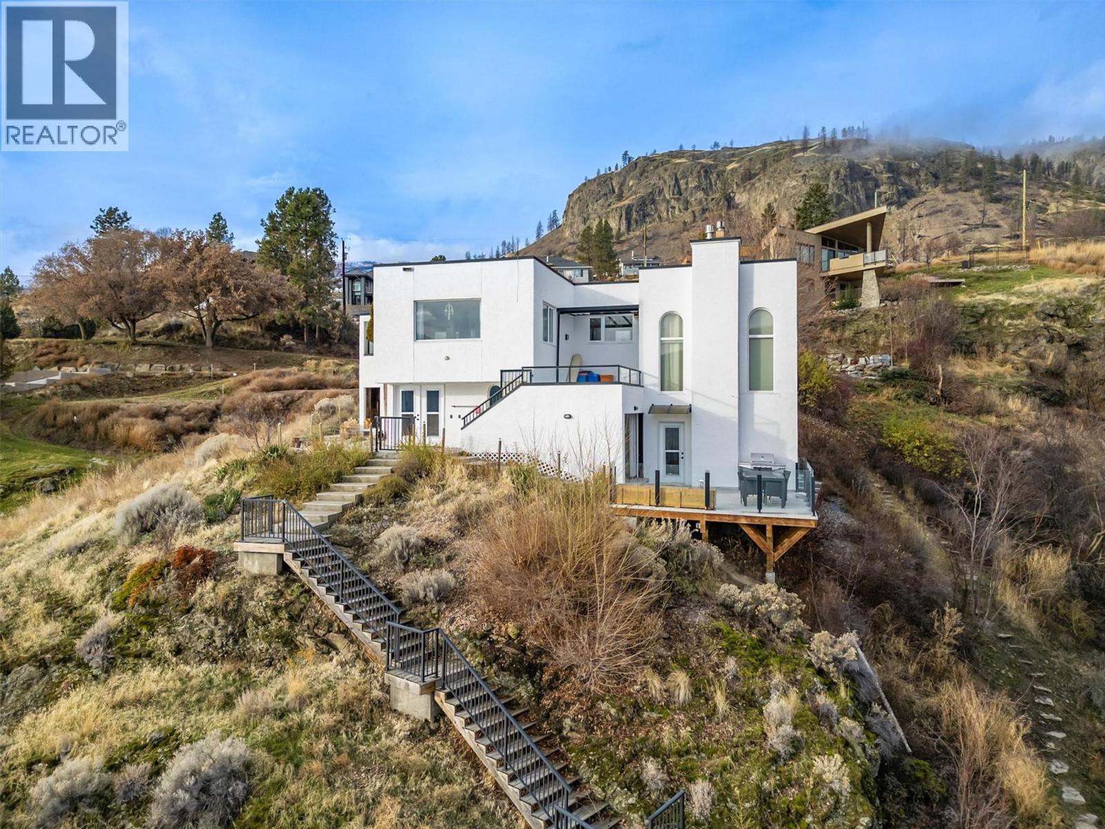 15 Traders Cove Road