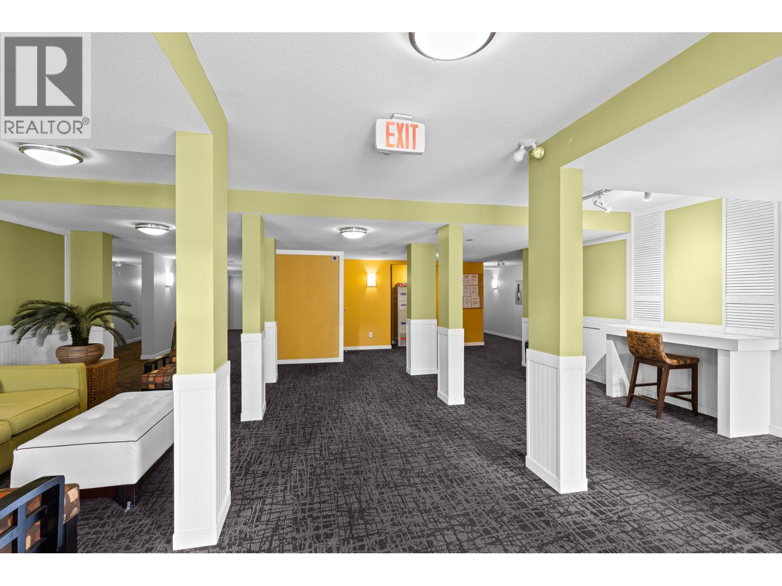 571 Yates Road Unit# 403