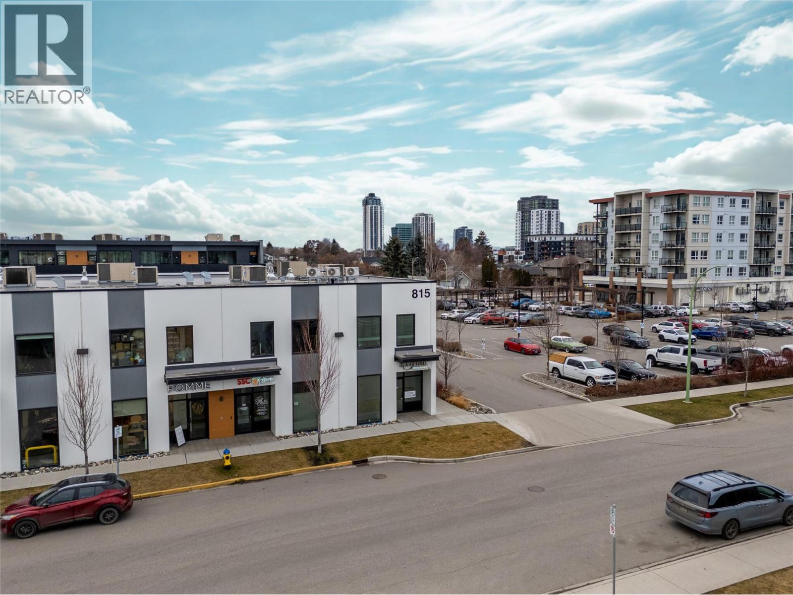 815 Vaughan Avenue Unit# 103