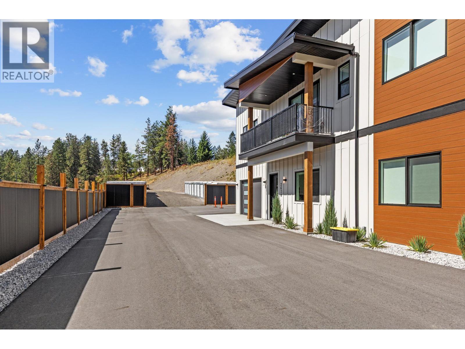 2670 Lower Glenrosa Road