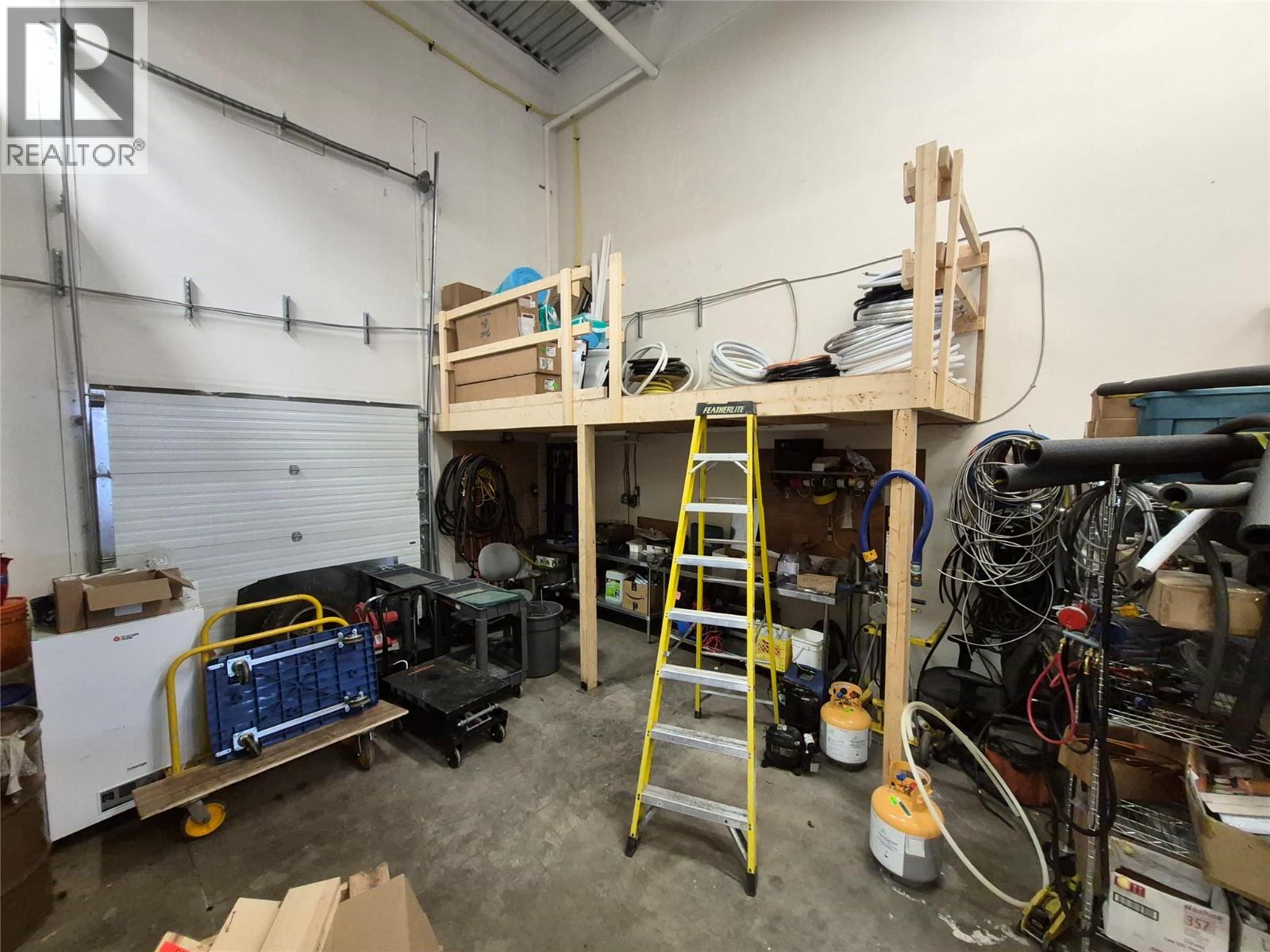 470 Neave Court Unit# 103