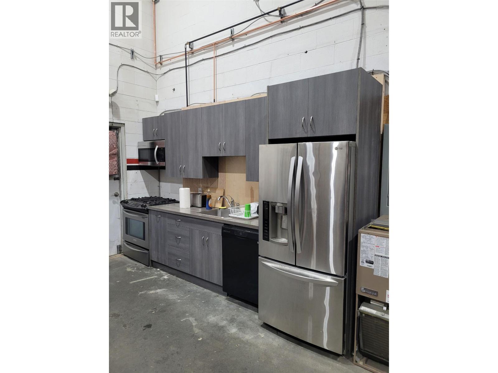 364 Lougheed Road Unit# 1