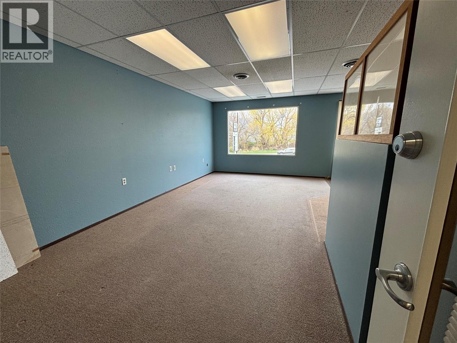 1579 Sutherland Avenue Unit# 204/206