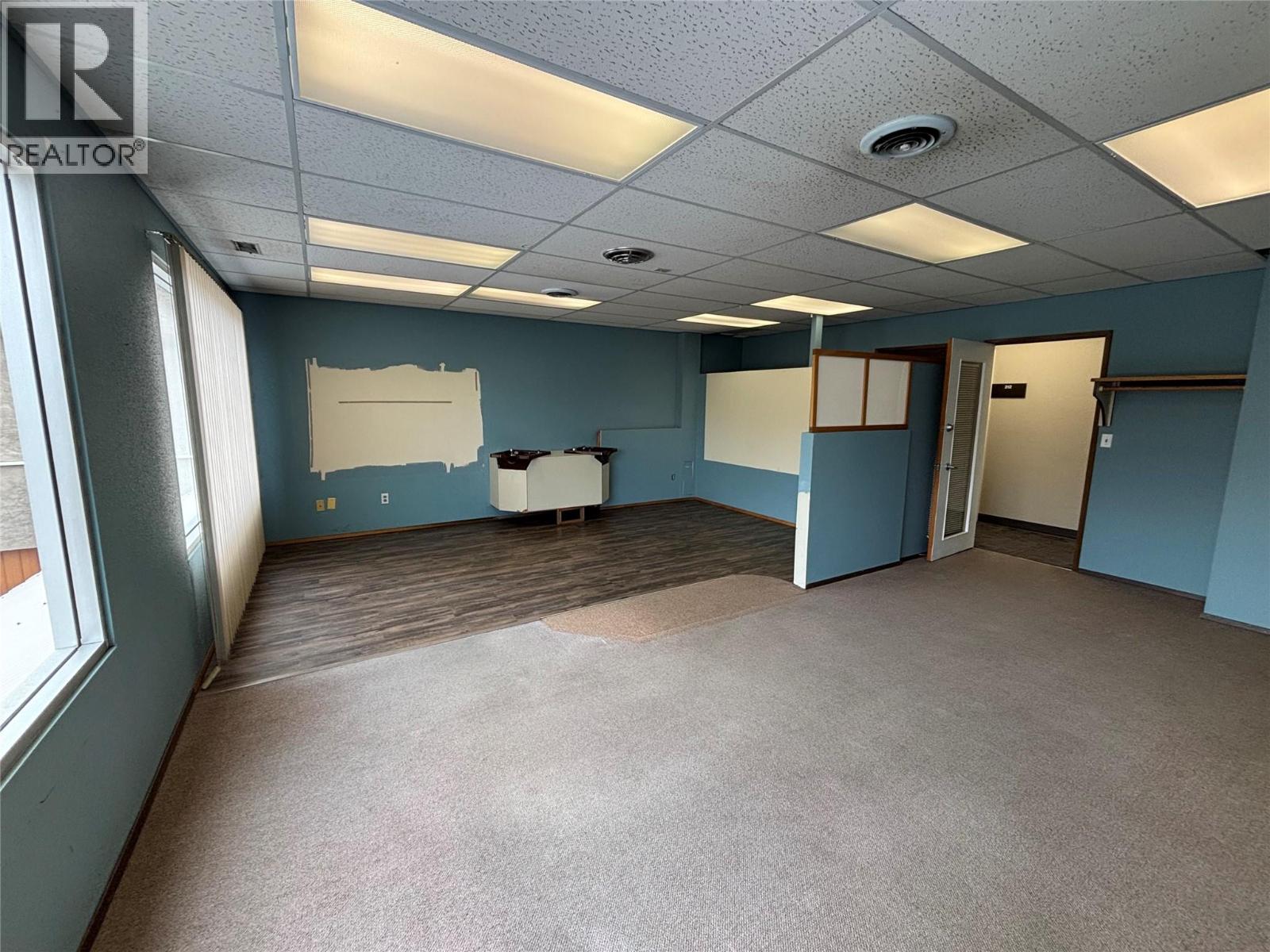 1579 Sutherland Avenue Unit# 204/206