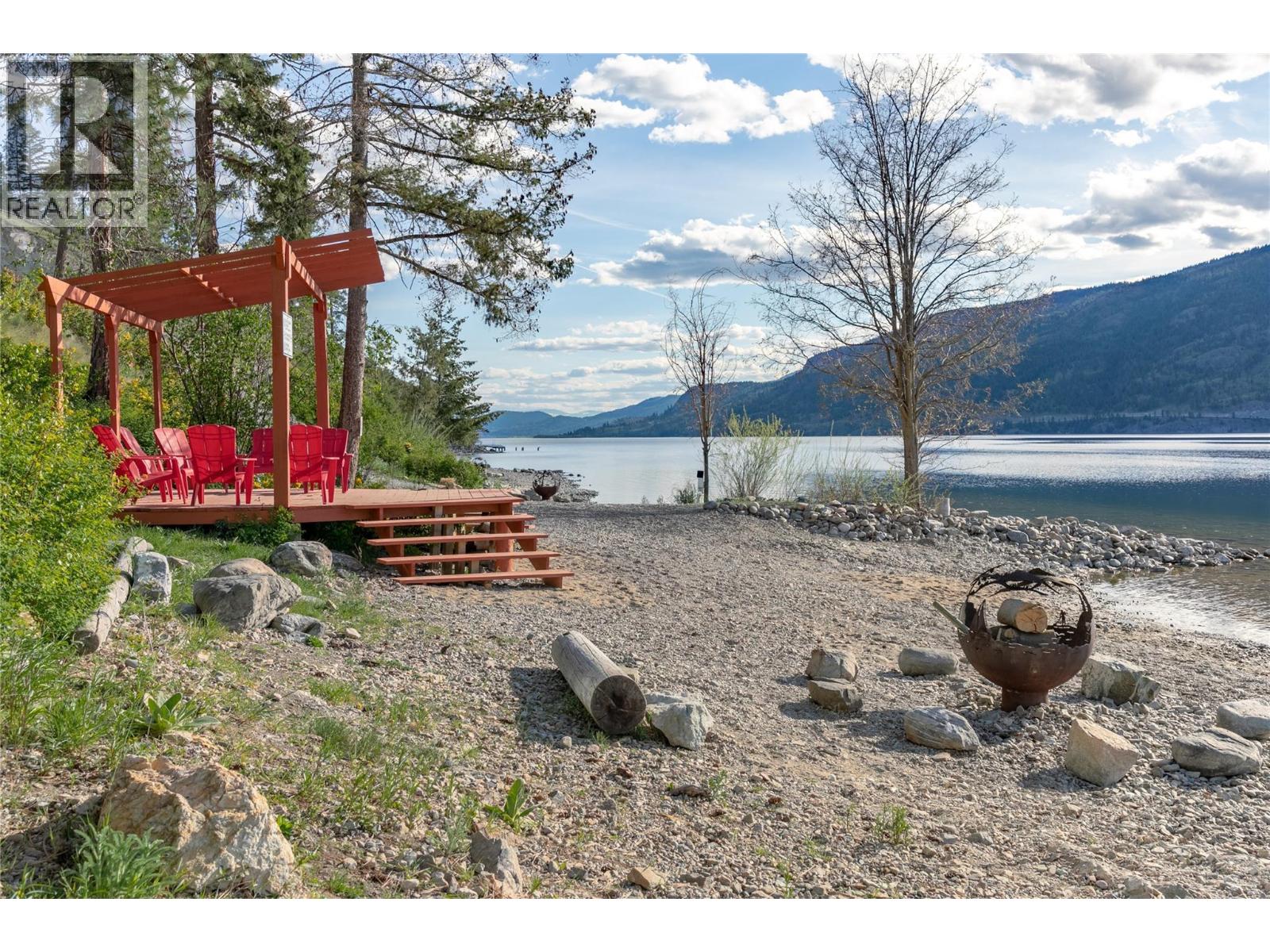 3356 Black Pine Lane