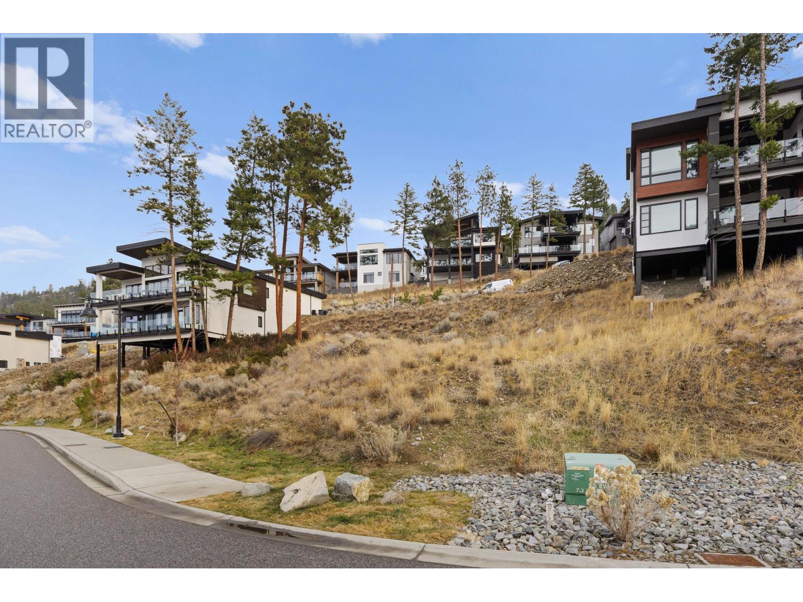 3332 Black Pine Lane