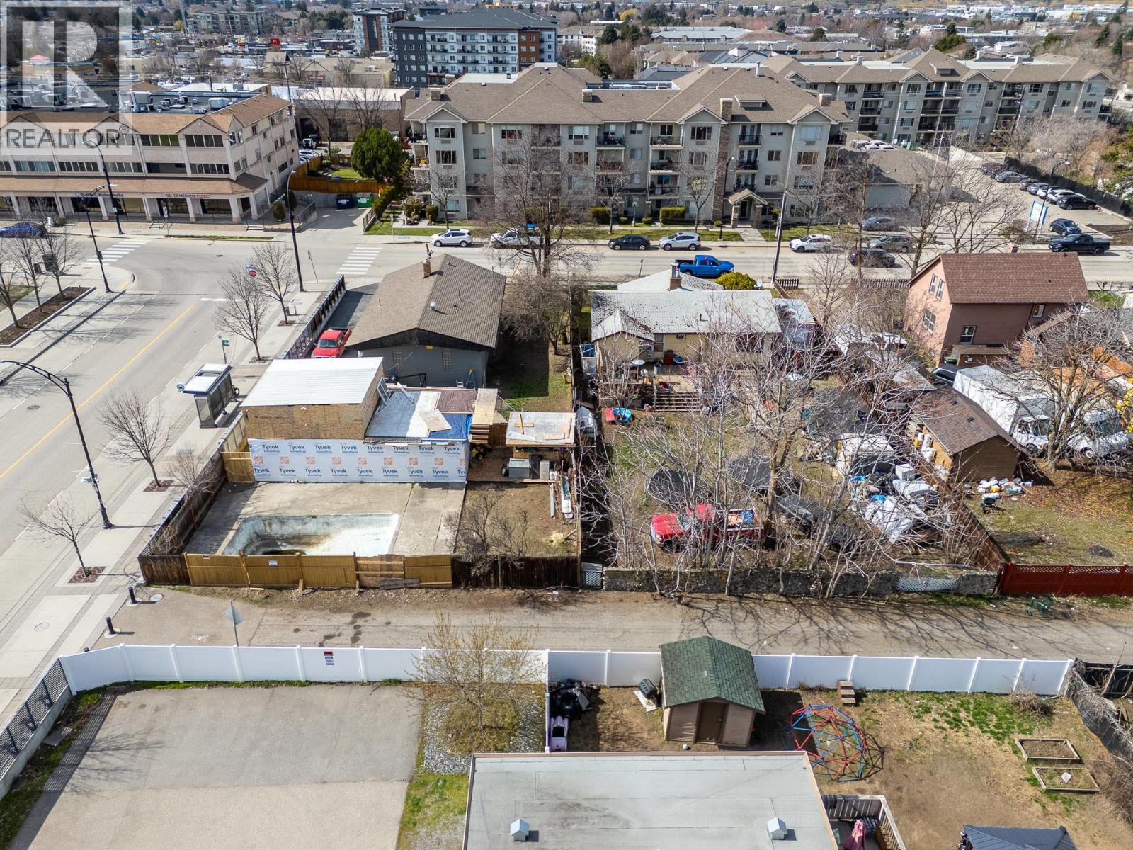 265 Dougall Road N