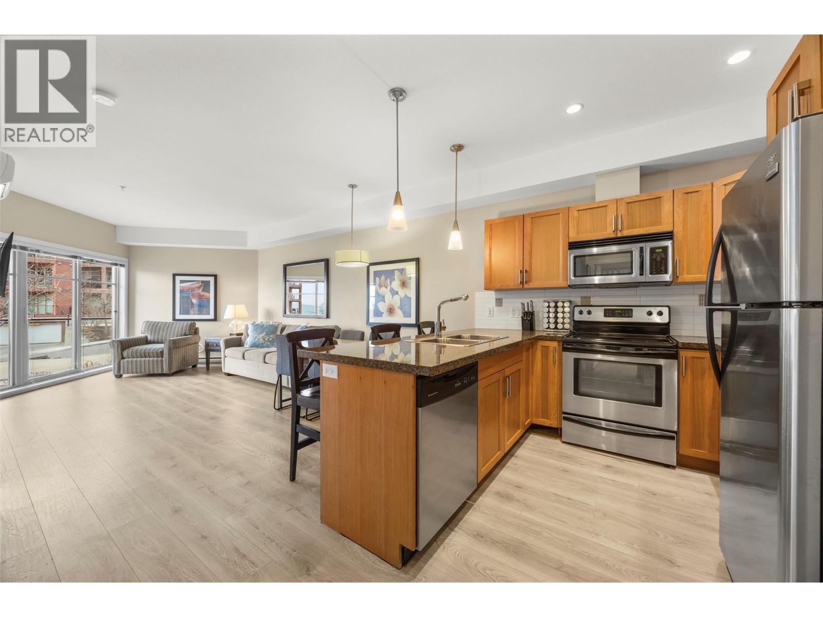 3211 Skyview Lane Unit# 211