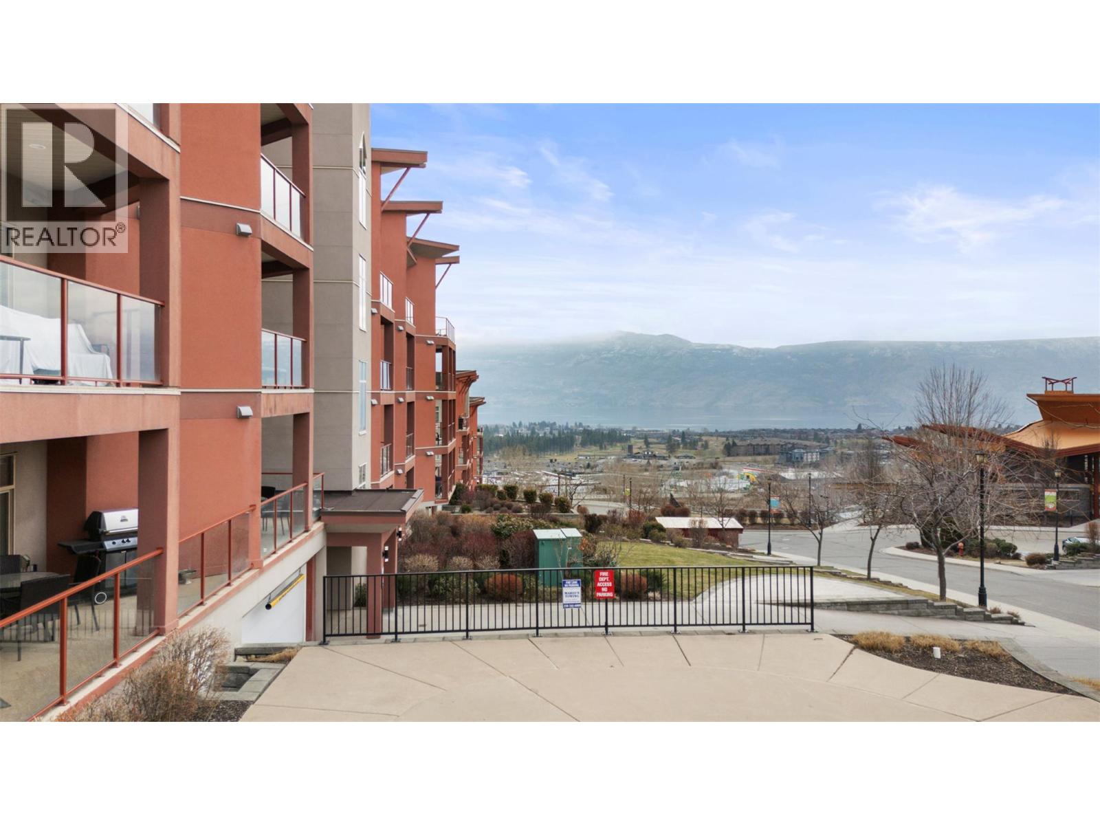 3211 Skyview Lane Unit# 211