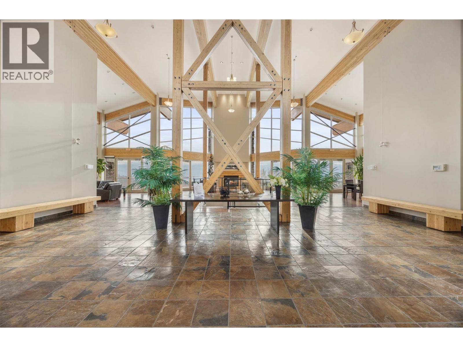 3211 Skyview Lane Unit# 211