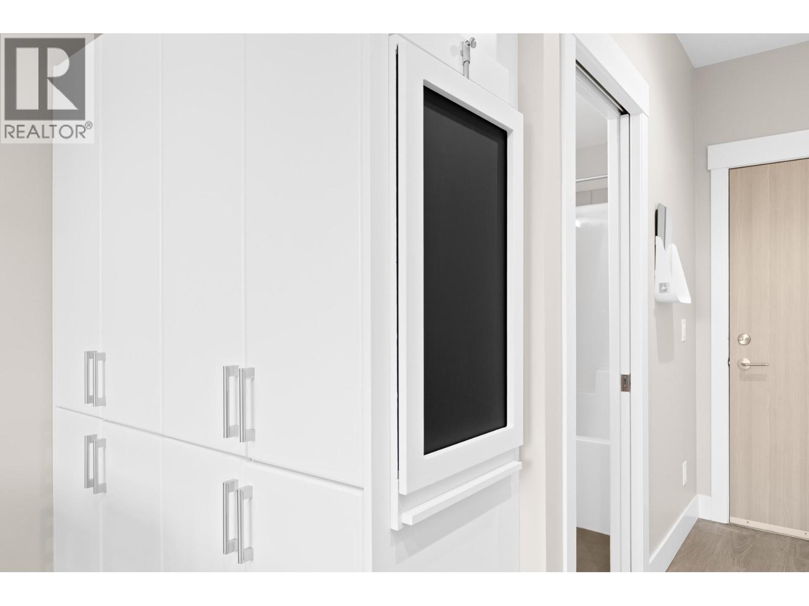 925 Leon Avenue Unit# 430