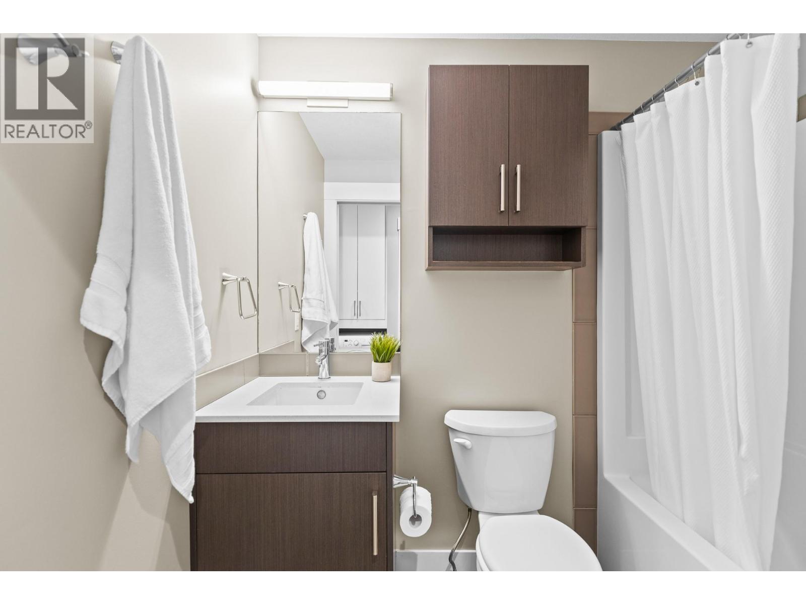 925 Leon Avenue Unit# 430