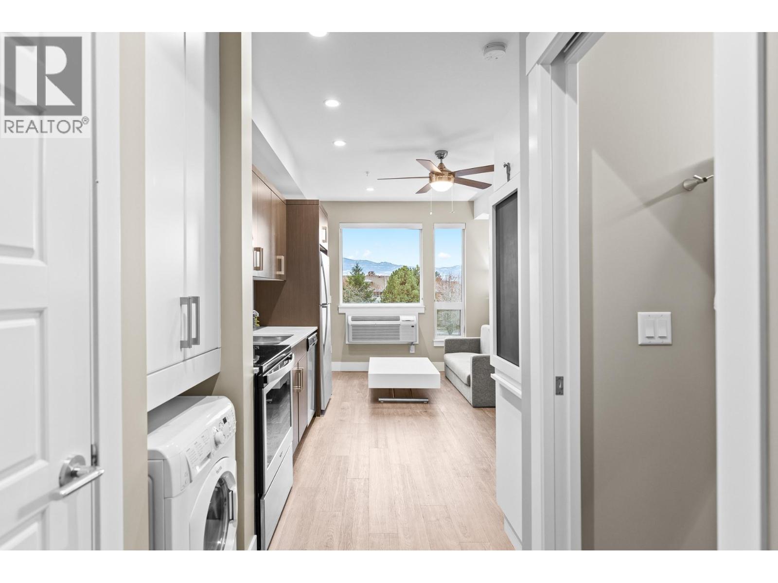925 Leon Avenue Unit# 430