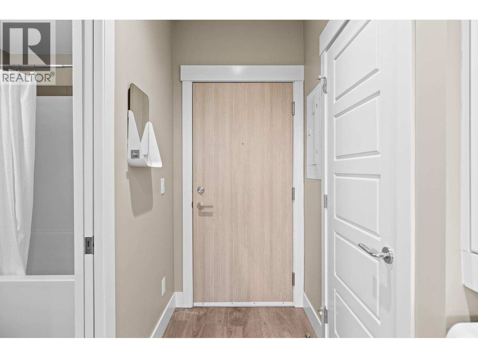 925 Leon Avenue Unit# 430