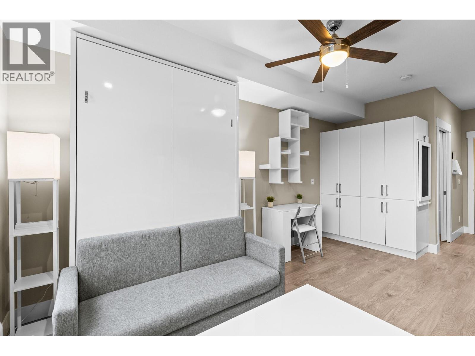 925 Leon Avenue Unit# 430