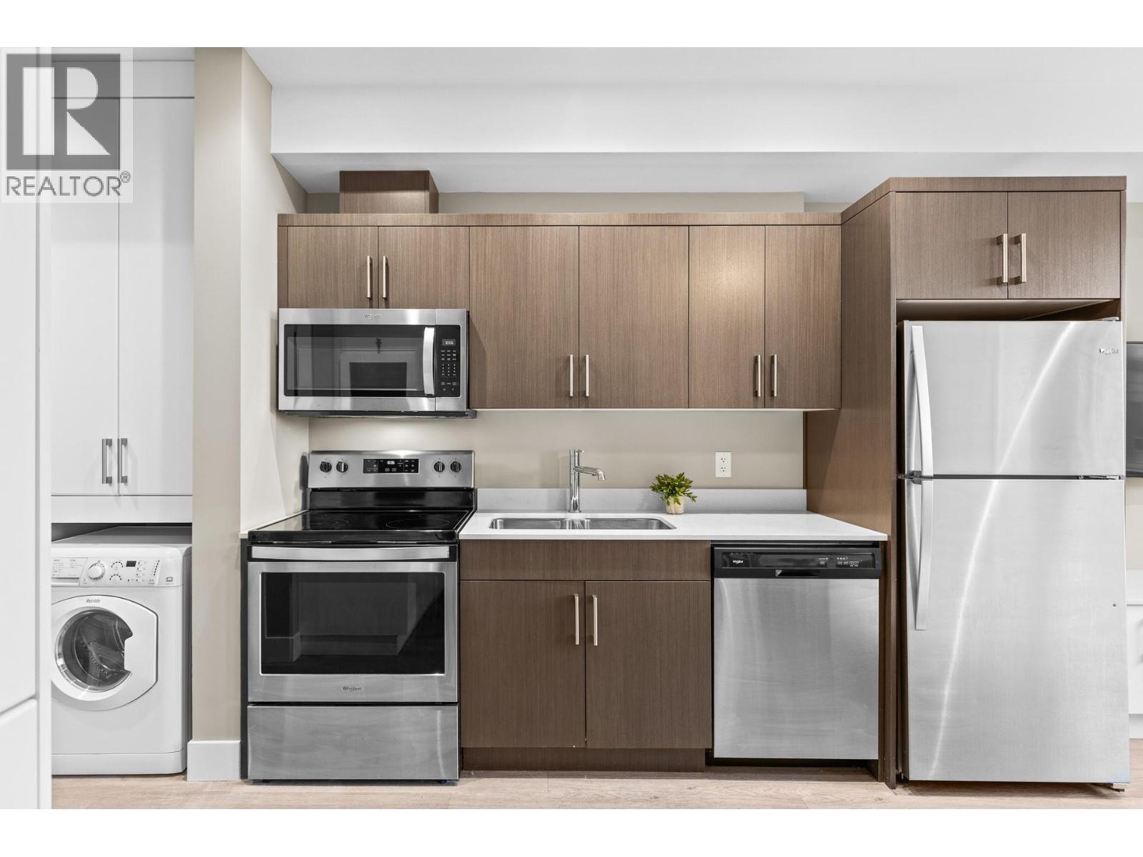 925 Leon Avenue Unit# 430